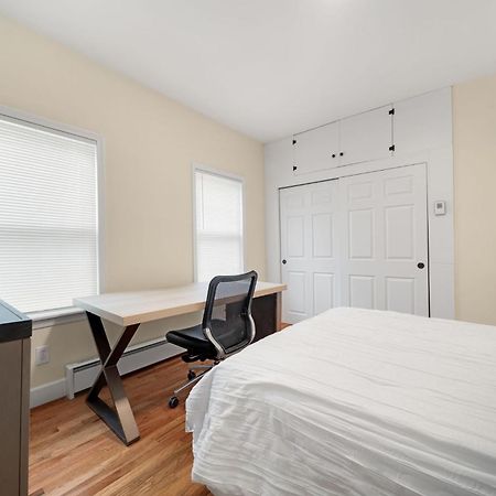 Newly Renovated 2Br1Ba Apt At The Boston City Exterior foto